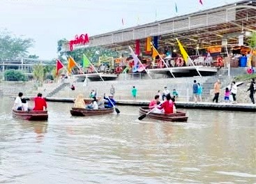 Pasar Apung Sentul City