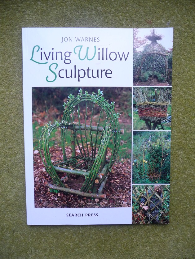 Freshwinds Garden Basket Willow, Lavender Bags and Ivy the Lamb