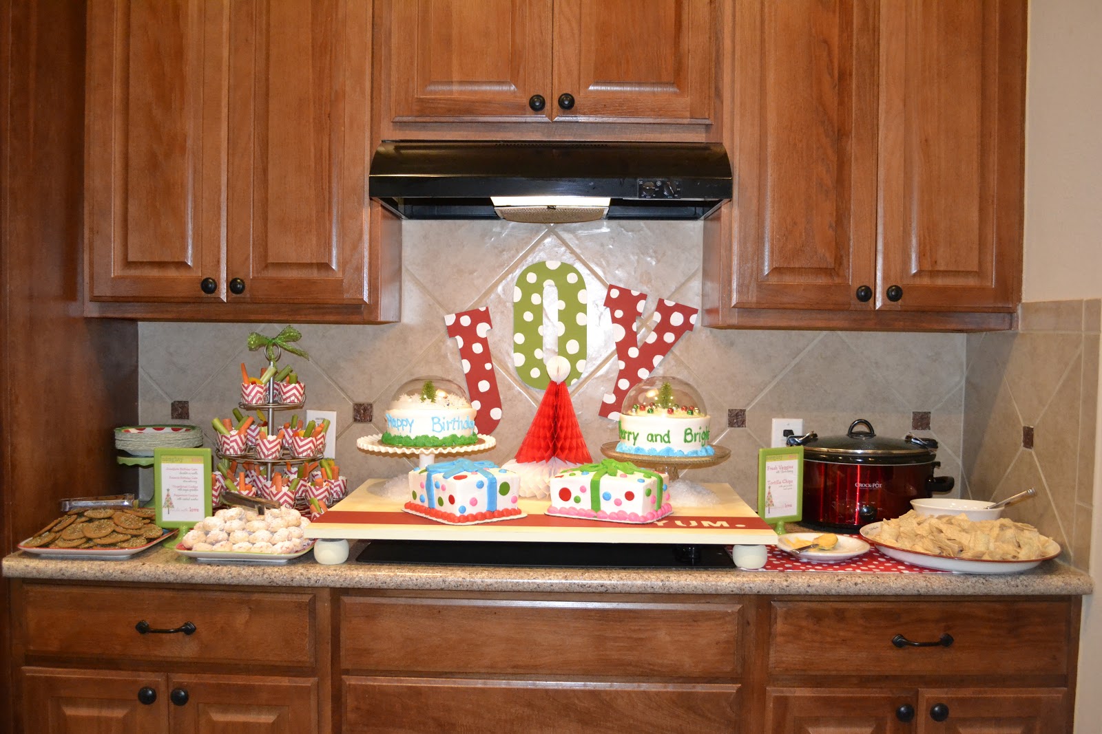 Your Little Birdie: Merry and Bright: Kid's Christmas Party Food