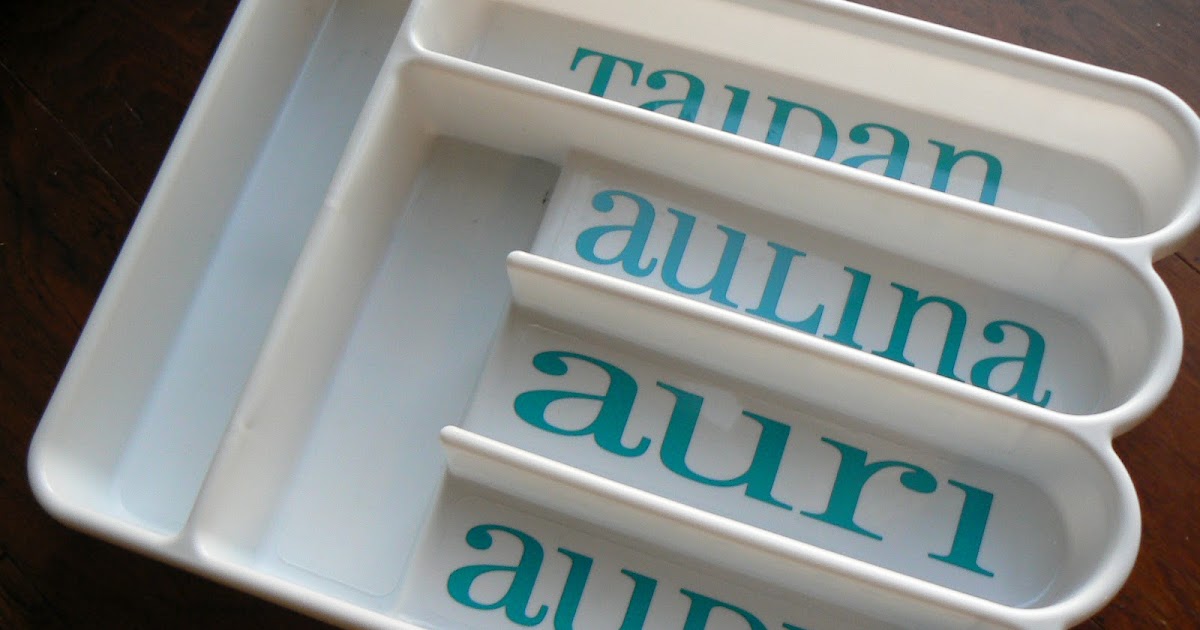 The Creative Homemaker ToothBrush Organizer