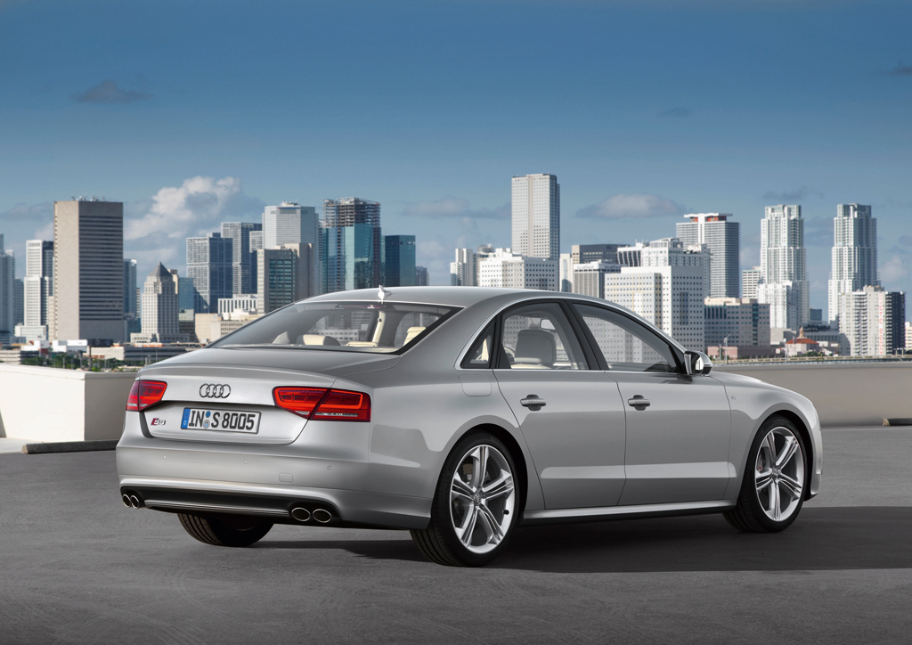2013 Audi S6, S7 and S8 officially revealed