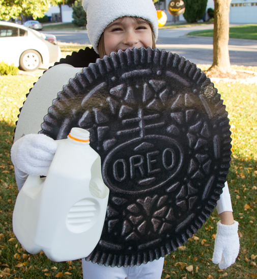 Project Denneler Oreo Cookie Costume