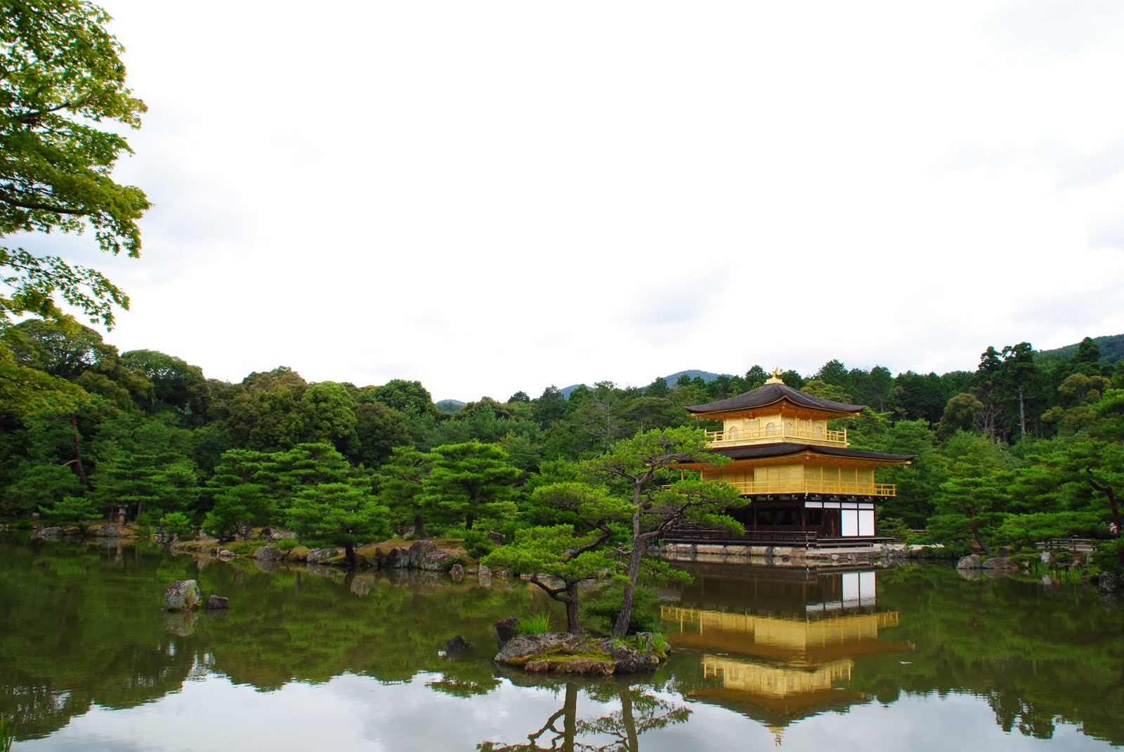 Inténtalo, merece la pena.: Templo Kinkaku-ji. Kyoto.