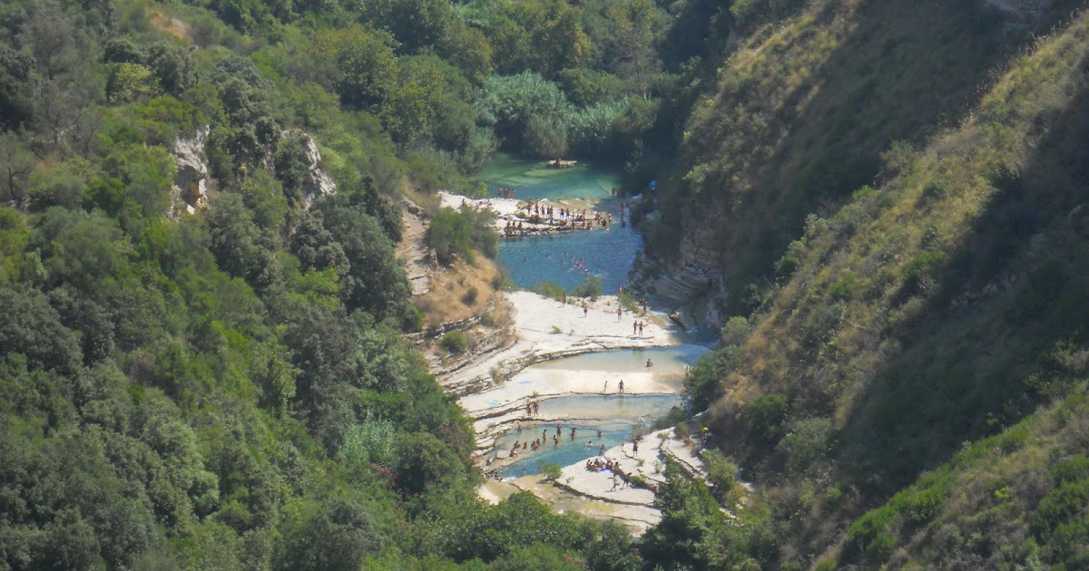 Little lakes and waterfalls in Avola Antica