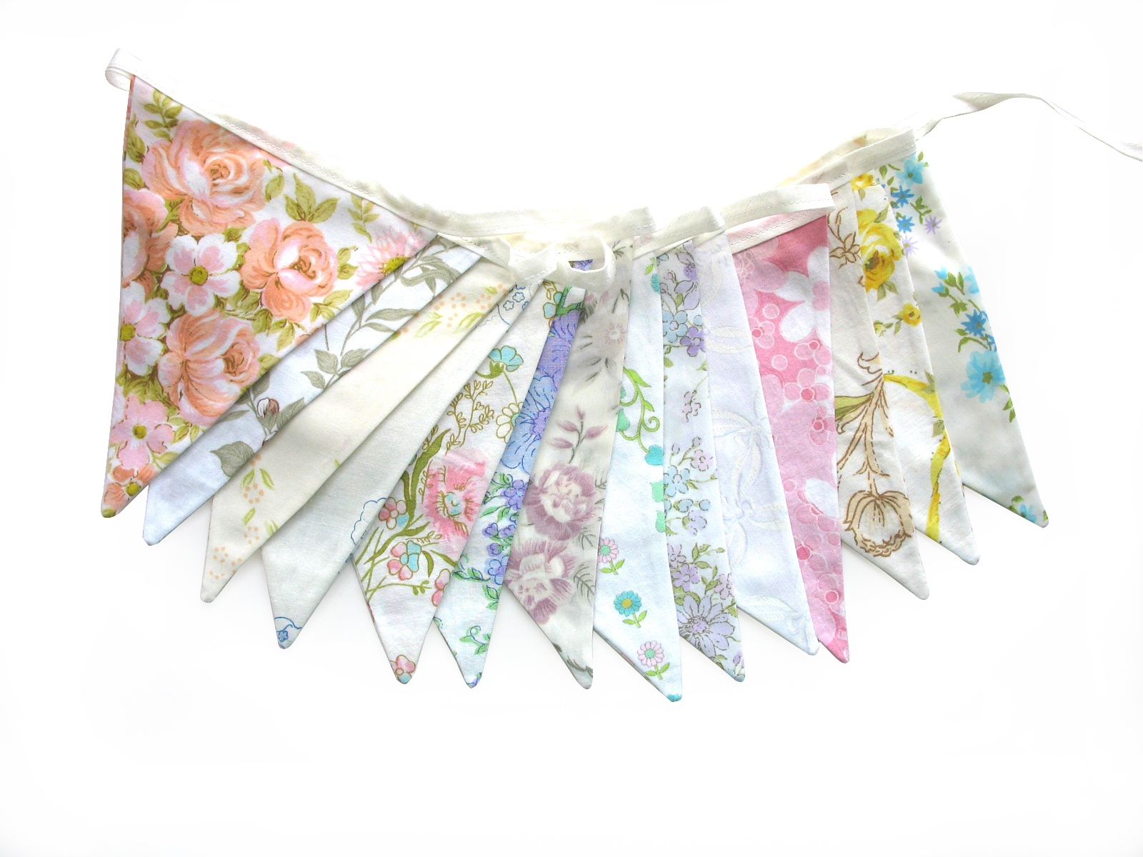 MerryGoRound Handmade Vintage Floral Flag Bunting Ideal for a