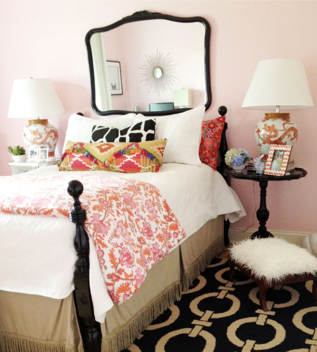 Hogares Frescos: Hermosa Habitación con Diseño Interior Rosa