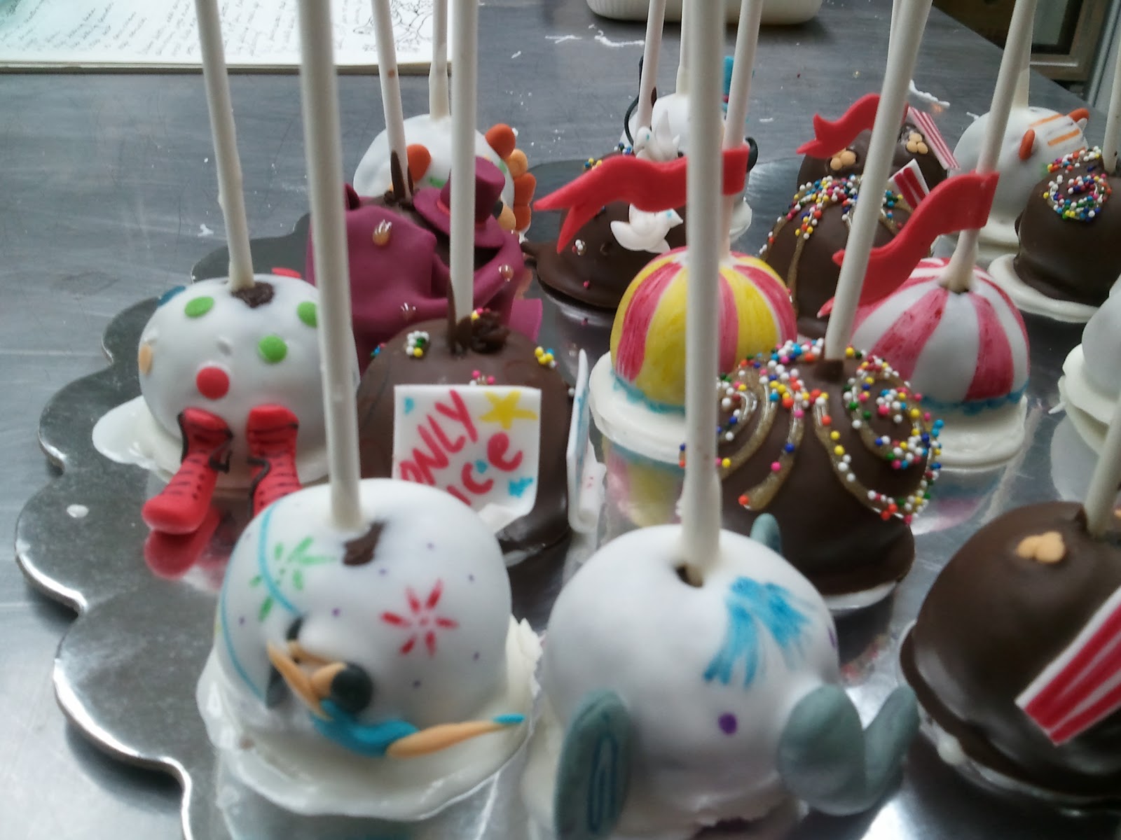 Homemaking in Colorado Cakes for Halloween