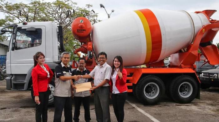 new fuso mitsubishi meluncurkan varian terbarunya 2014 new fuso mitsubishi meluncurkan varian terbarunya 2014
