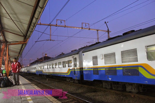Tiket Kereta Api Ekonomi AC Maret Tiket Kereta Api Ekonomi AC Maret