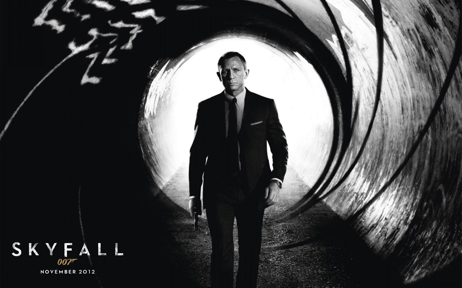 http://4.bp.blogspot.com/-EybMmi5CAyQ/UJG1-jh-l-I/AAAAAAAABhM/Opa7RiXHVOQ/s1600/Skyfall_wallpaper1.jpg