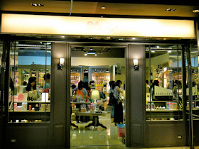 86Shop Make Up Store Taipei Main Station