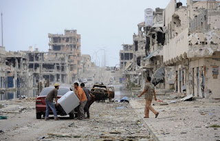http://4.bp.blogspot.com/-EzEHf5KZd3I/T5Fzblm0rYI/AAAAAAAAMXw/yXHSeQklTds/s1600/libia-desvastada-pela-otan.jpg