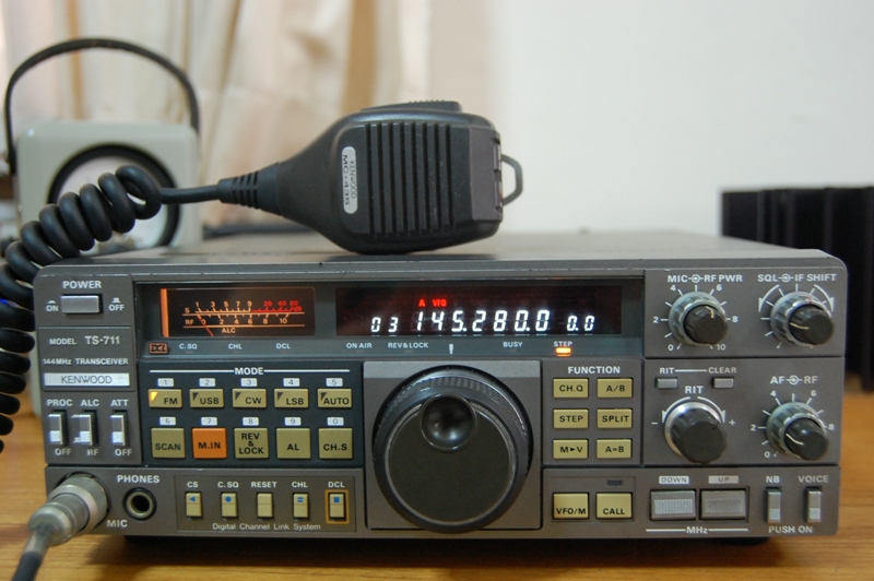 HeruRadioMart KENWOOD TS711 S/N. 5010100 (**SOLD, Banjarmasin**)