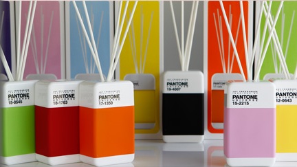 Ambientadores Pantone Amara