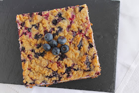 Receta Blueberry cheesecake bars o barritas de tarta de queso con arándanos