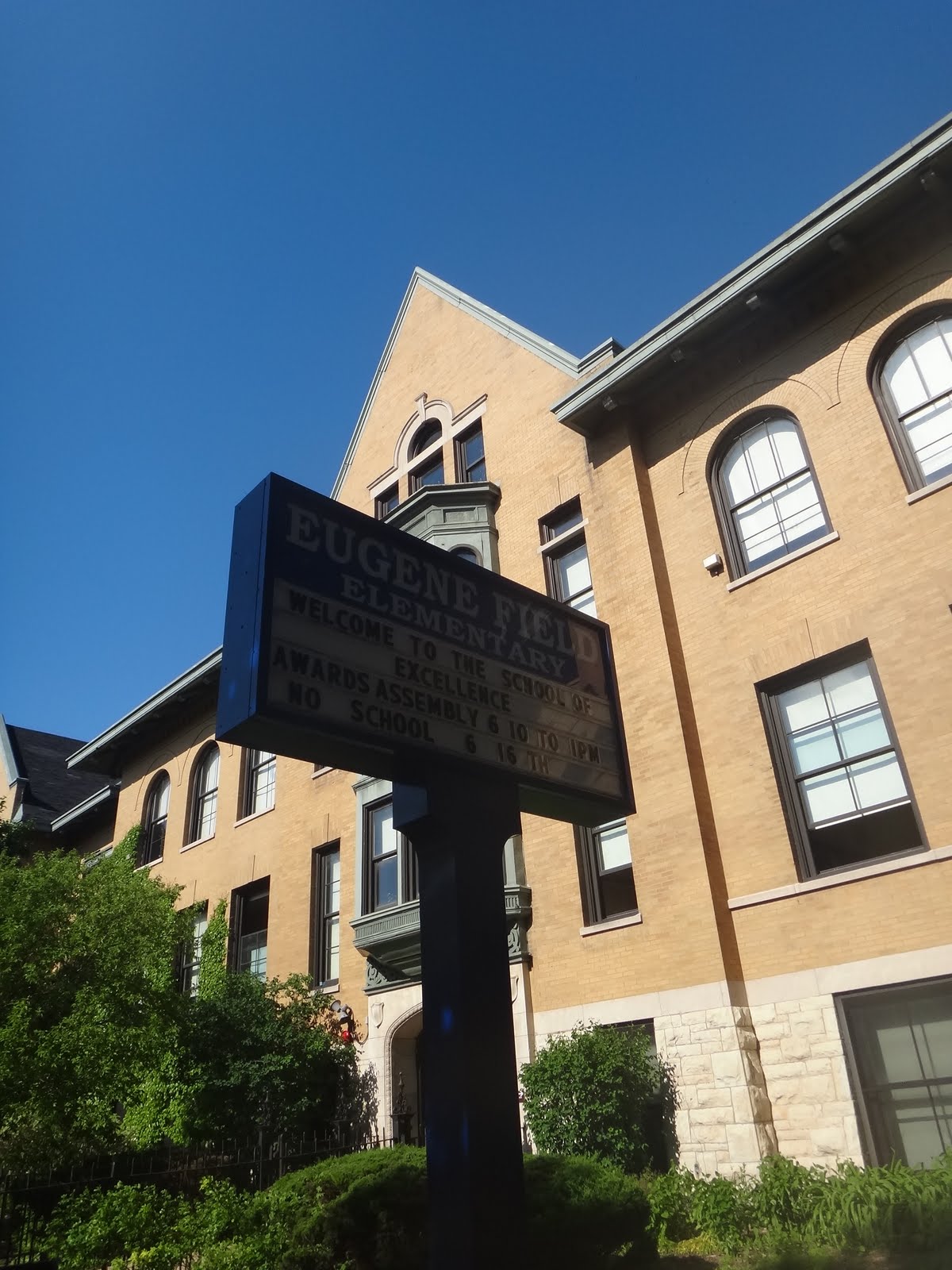 Rogers Park in 1,000 words Eugene Field Elementary School Rogers