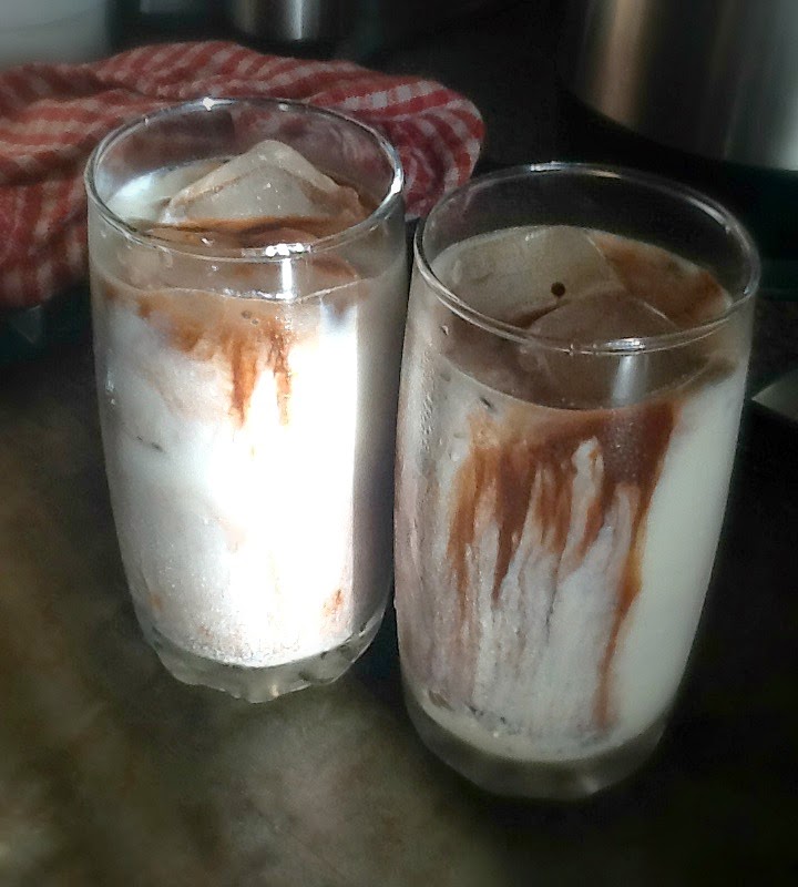 The 'Dirty Biscuit' a refreshing summer drink Yuhmmmmm...