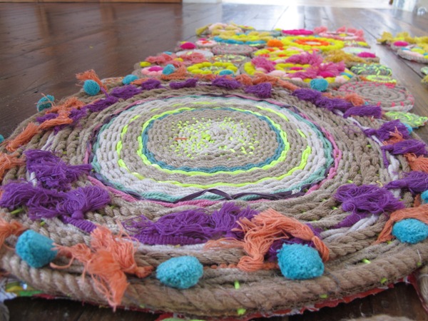 The Wool Acorn: DIY Handmade Rug +Tutorial