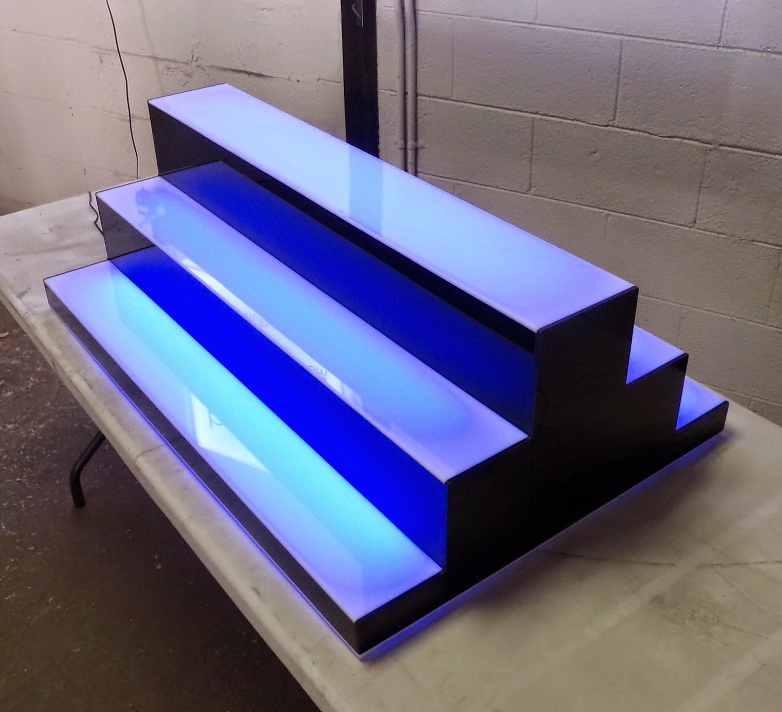 BarChefs Lighted Bottle Steps