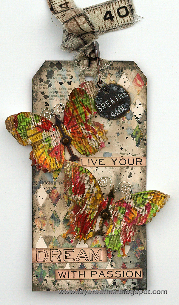 Layers of ink - Textured Butterflies Tag Tutorial by Anna-Karin