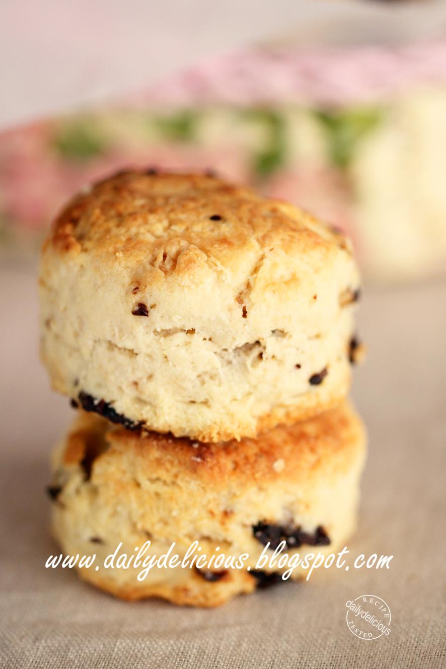 dailydelicious Dried Cherry Biscuits Simply daily bake!