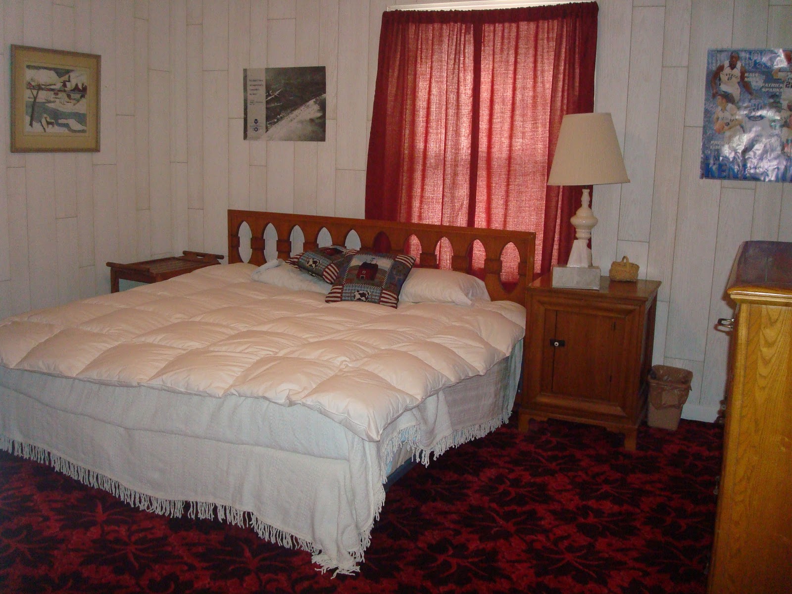 Oak Ridge Revival Ugly Carpet Contest