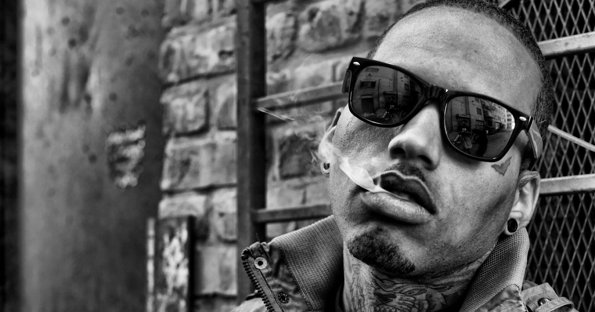 MY SHIT RULES Kid Ink Hold It In The Air