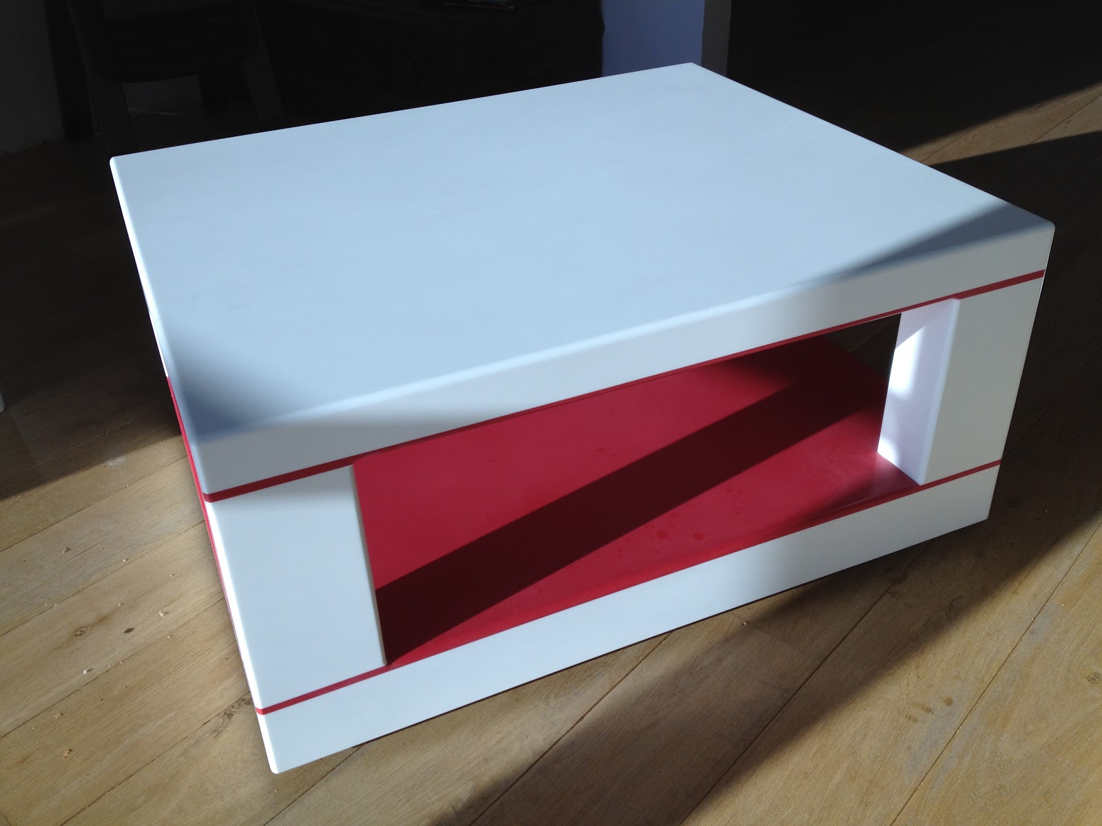 Table de salon rouge: table de salon en corian. table basse achat ...