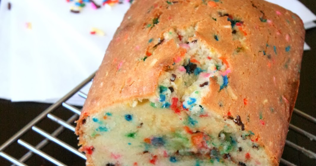 The Sweet {Tooth} Life Funfetti Pound Cake