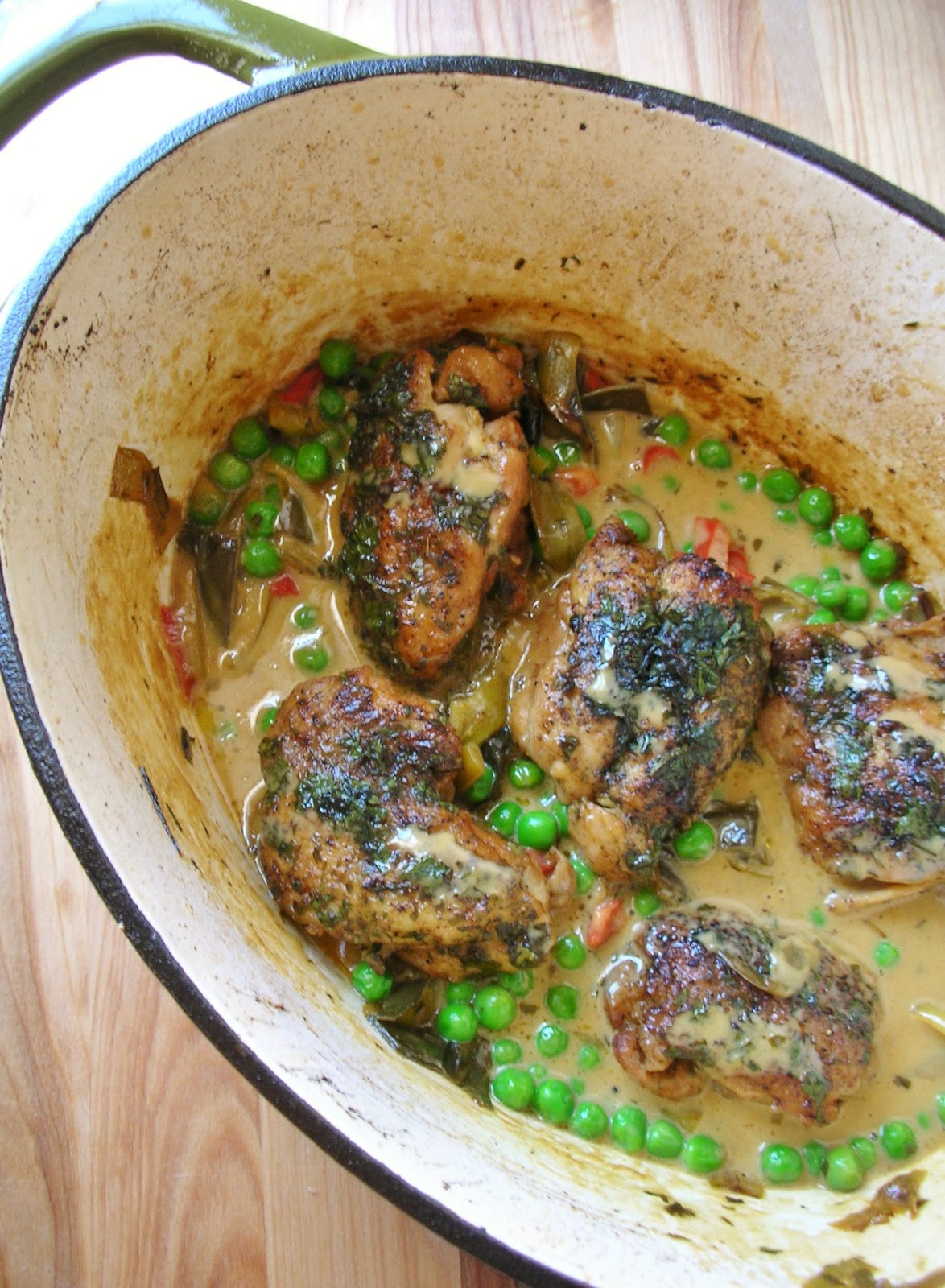 Basil Tarragon Chicken with Leek Cream Sauce