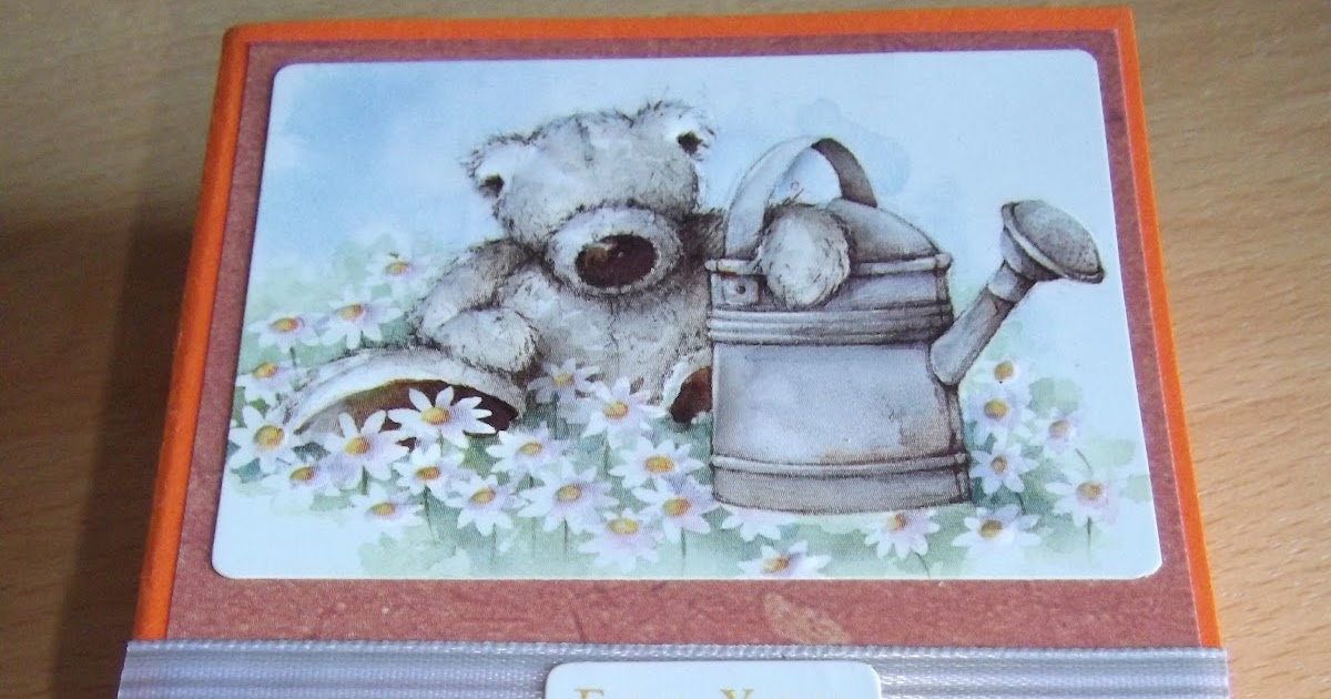 Ni's Papercrafting Place! Easel Drawer Box Card Tutorial