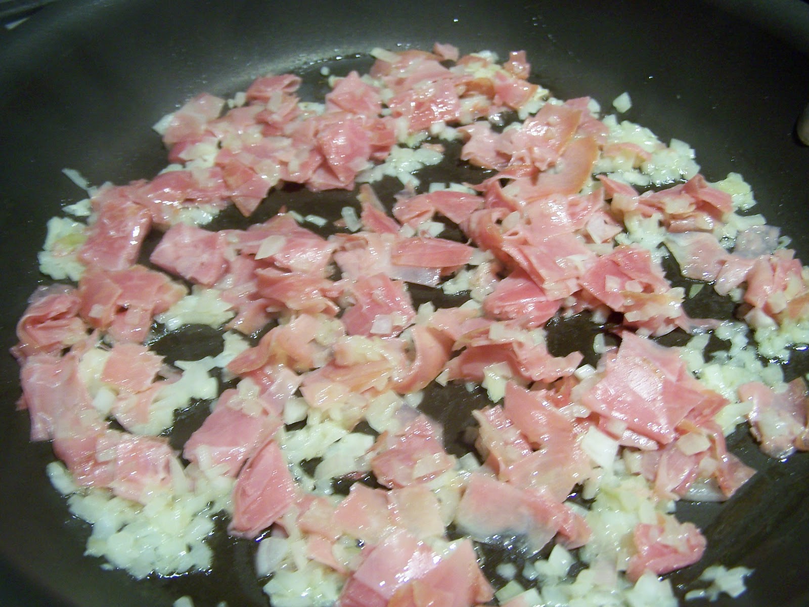 Go Ahead... Take A Bite! Pasta With Prosciutto and Vodka Sauce