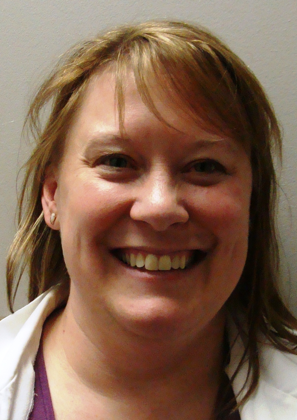 Animal Medical Center Staff Spotlight Dr. Dawn Kelly Relief