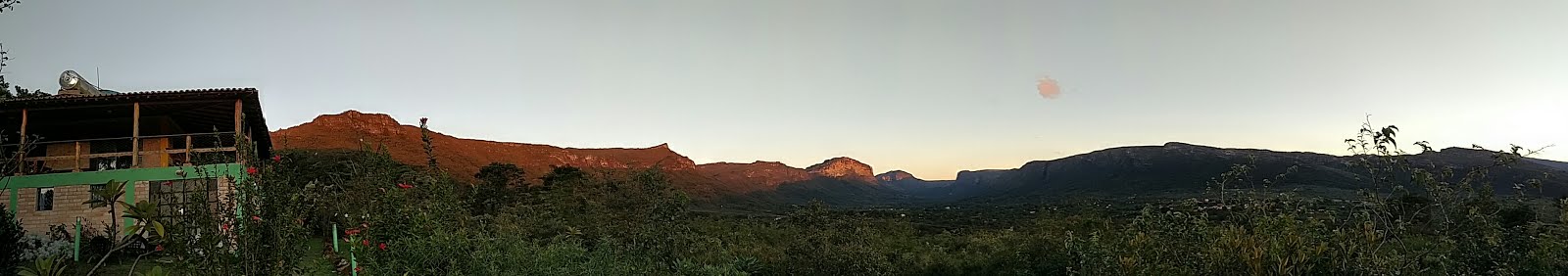 Panorâmica Hospedaria e Vale do Capão