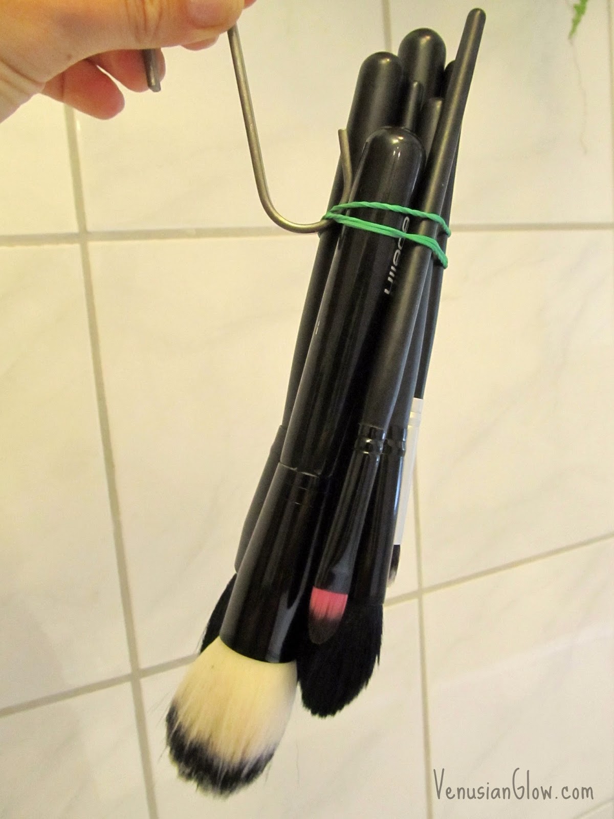 How To Dry Your Makeup Brushes My Simple Trick Venusian*Glow