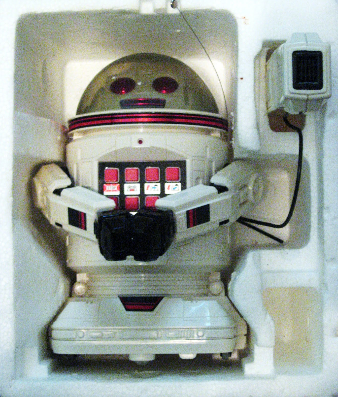 tomy robots