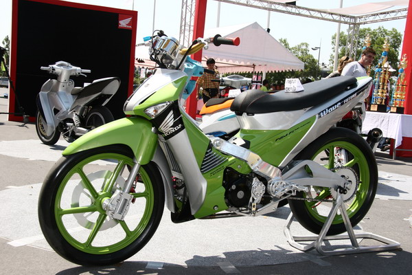 Modifikasi Motor Matic Yamaha X Ride Modifikasi Motor Matic Yamaha X Ride