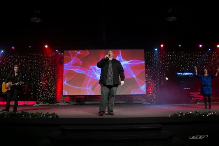 Patrick Dopson - Open The Heavens 2012 singing live on stage