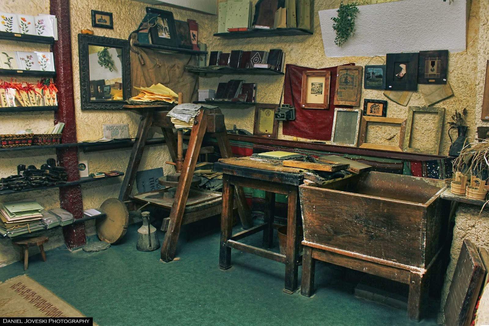 FRIENDS OF DARD HUNTER The Handmade Paper Ohrid, Macedonia