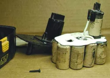 inside of a dewalt drill battery, battery pack, power tool, xr battery