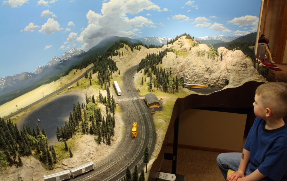 n scale mountain layout