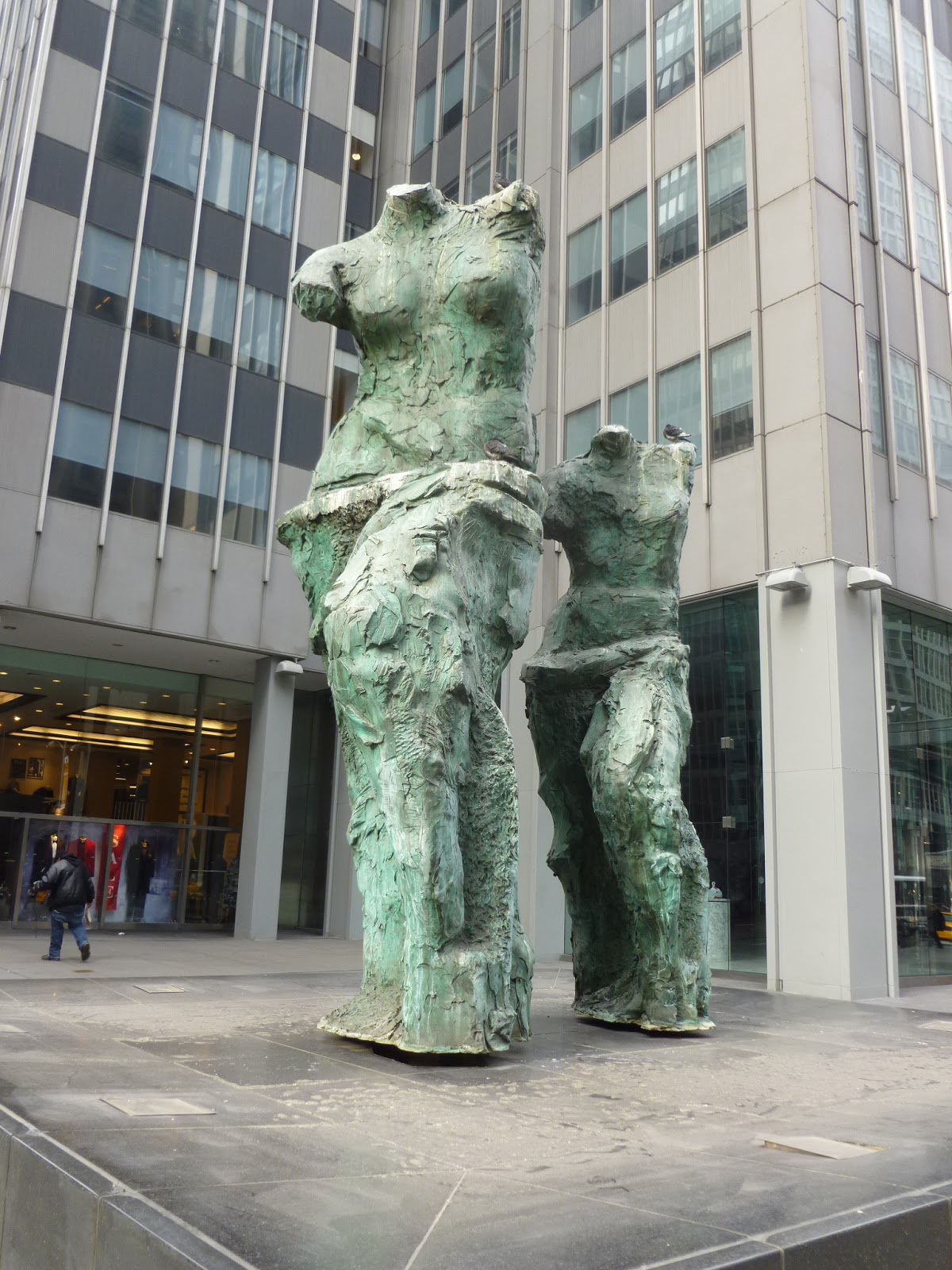 Photoops Figurative Public Sculpture Looking Towards The Avenue NY, NY
