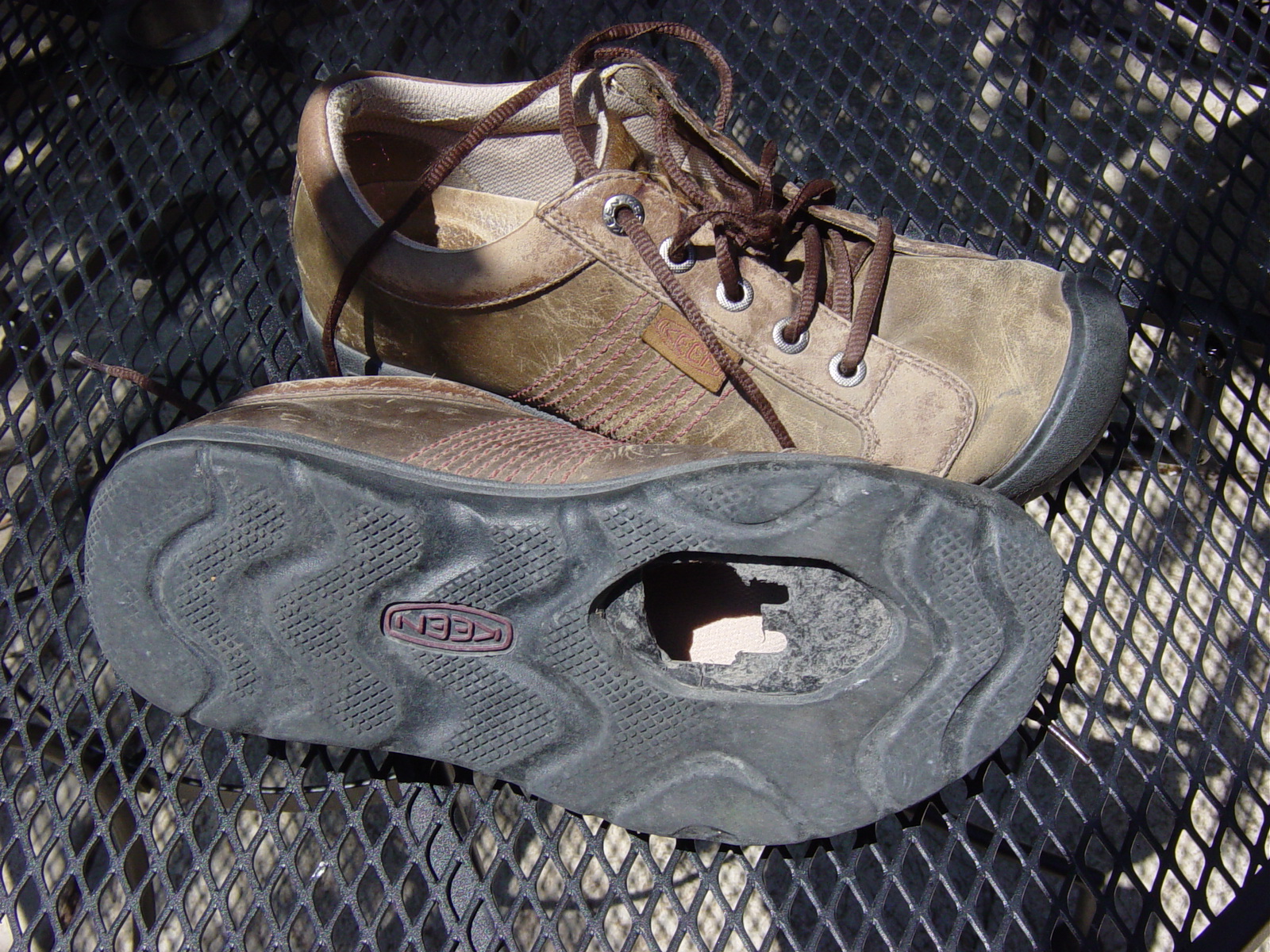 keen bike sandals