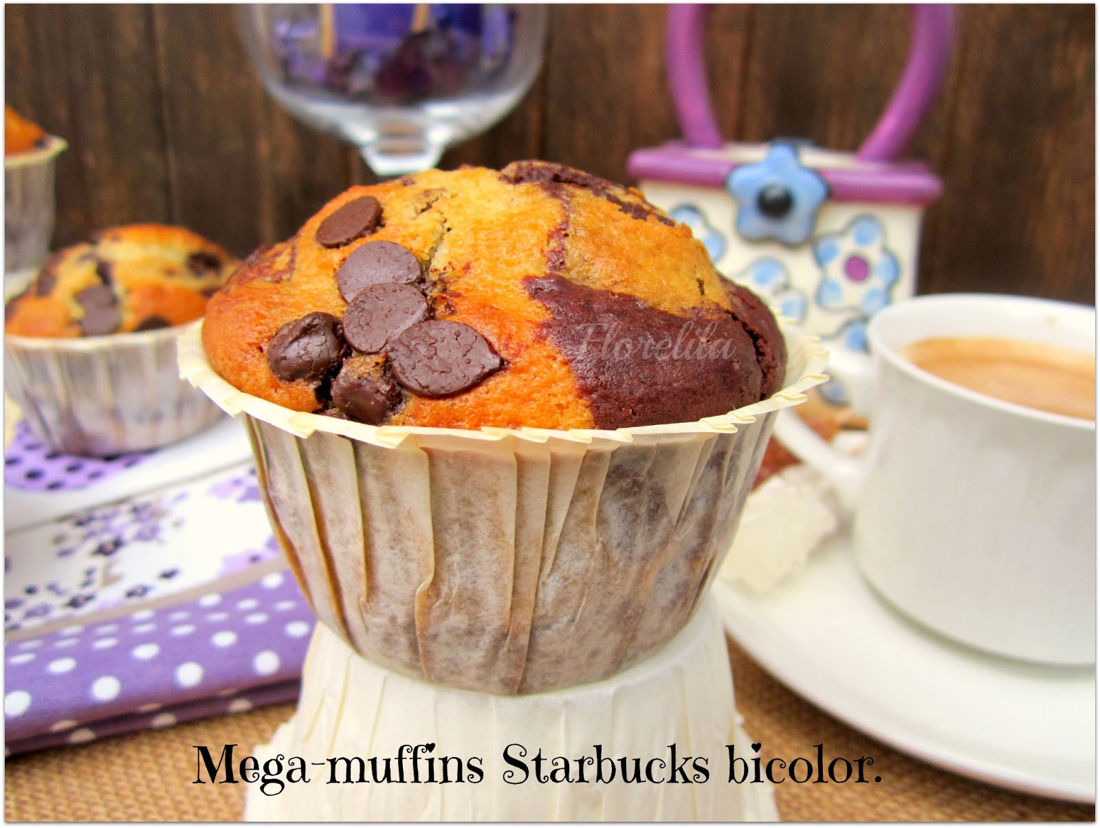 Florelila, recetas y aficiones. MegaMuffins Starbucks bicolor.