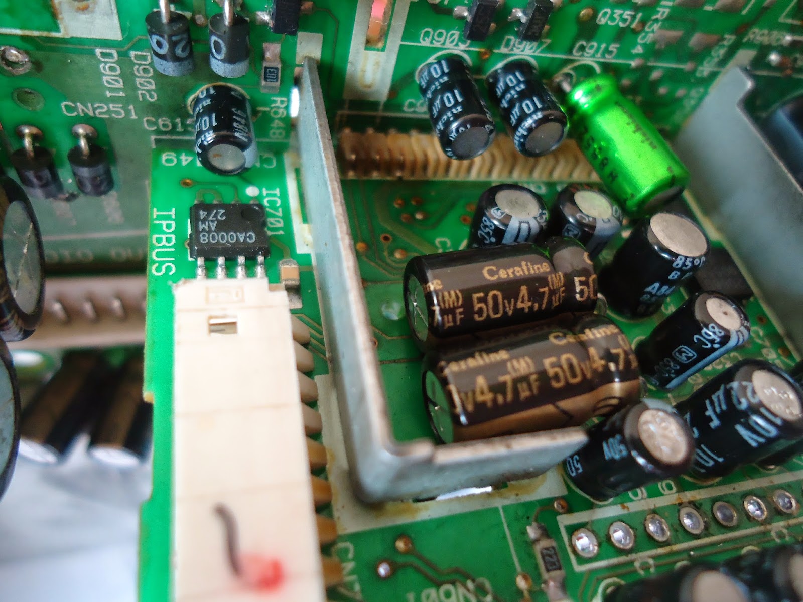 THE ORRONOCO AUDIO DIY Signal Path Capacitor Comparison Elna Cerafine Vs. Silmic II