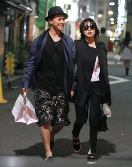 yamashita tomohisa dating 2013 This week the j-tabloids are reporting that the couple has continue to progress closer in their relationship as yamapi was spotted spending several nights in a row at his girlfriend satomi's condo he rushed there straight after filming each day for currently airing dorama you are my destiny in order to spend. yamashita tomohisa dating 2013 This week the j-tabloids are reporting that the couple has continue to progress closer in their relationship as yamapi was spotted spending several nights in a row at his girlfriend satomi's condo he rushed there straight after filming each day for currently airing dorama you are my destiny in order to spend.