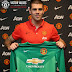 Valdes Resmi Jadi Pemain MU Valdes Resmi Jadi Pemain MU