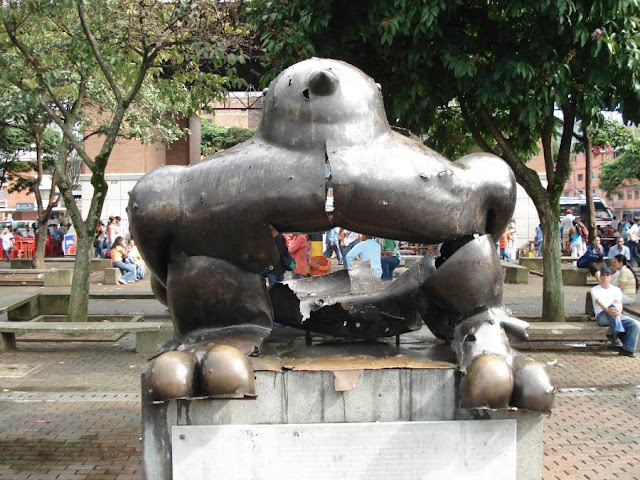Remains of the Botero bird statue after a car bomb in Medellin in June 1995 Remains of the Botero bird statue after a car bomb in Medellin in June 1995