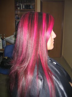 El Mundo del Peinado: Mechas de colores en el cabello