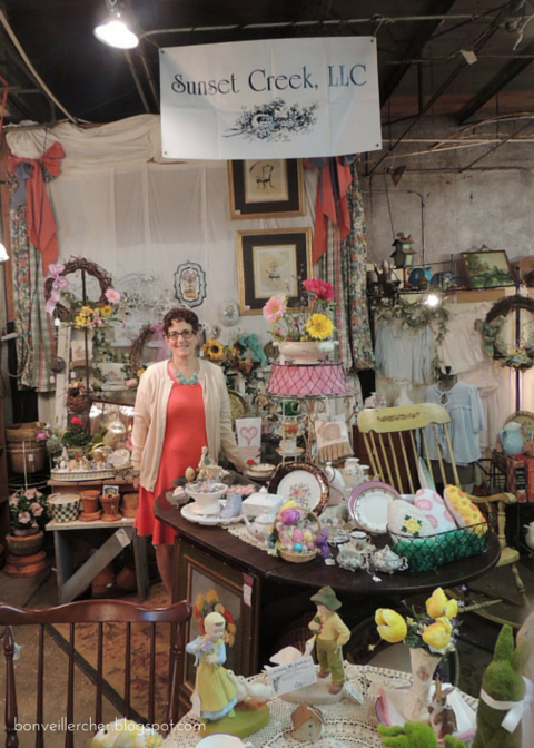 Bon veiller, cher: Fearless Finds - The RE Market: A collection of vendors selling repurposed items, antiques,art, and so much more! Located in Jennings, Louisiana. | bonveillercher.blogspot.com Bon veiller, cher: Fearless Finds - The RE Market: A collection of vendors selling repurposed items, antiques,art, and so much more! Located in Jennings, Louisiana. | bonveillercher.blogspot.com